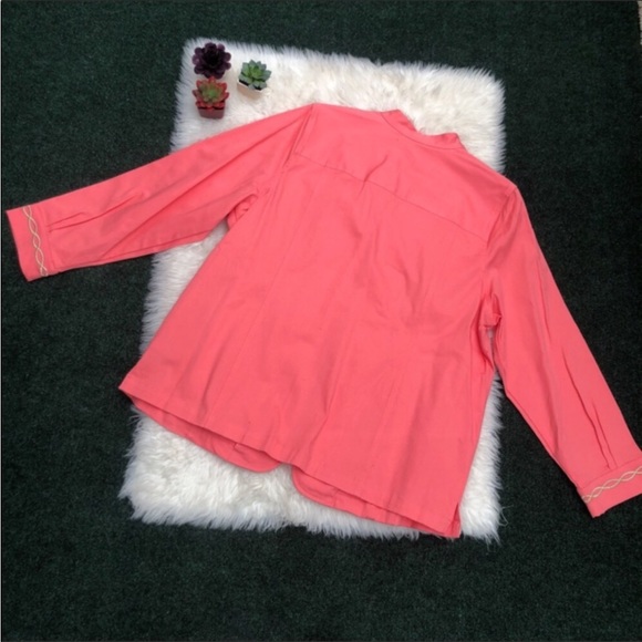 Full Zip Embroidered Jacket NEW - Picture 7 of 8